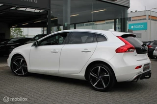 Volvo V40 Volvo V40 2.0 T2 R-Design/Navi/Tel/Pdc/Trekhaak/ - afbeelding nr 13