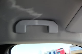 Peugeot 2008 Zo goed als nieuw, slechts 7.500km ! Navigatie, airco, telefoonvoorb. metallic lak, LM wielen, Isofix, Apple Carplay/Android auto etc, etc. - afbeelding nr 28