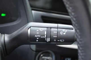 Lexus UX - afbeelding nr 25