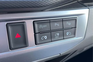 Volkswagen Caravelle Volkswagen Caravelle T6.1 2.0 TDI 204 PK DSG L2H1 DUB/CAB A-KLEP ACC | ALPINE Audio | Leder | Side Assist | Alcantara hemel bekleding | LED | - afbeelding nr 21