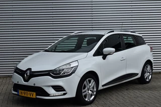 Renault Clio Renault Clio ESTATE 0.9 TCE ZEN / NL AUTO / NAVI / PDC / TREKHAAK - afbeelding nr 1