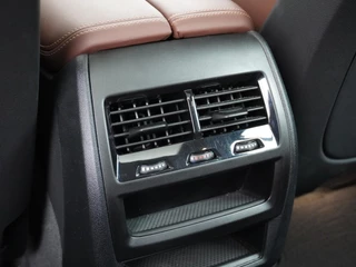 BMW X5 BMW X5 X5 45e HIGH EXECUTIVE M SPORT LUCHTVERING | STOEL/STUUR VERWARMING | DODE HOEK| PANO | BOMVOL| - afbeelding nr 26