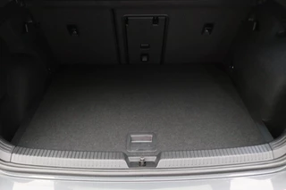 Volkswagen Golf Virtual Cockpit, Head-Up, IQ-Light, ACC, Apple Carplay, Sfeerverlichting, 17'' - afbeelding nr 17