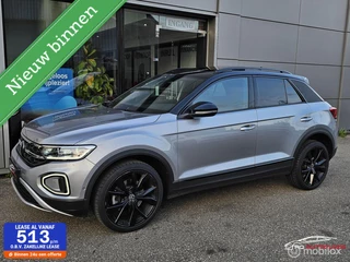 Volkswagen T-Roc Volkswagen T-Roc 1.5 TSI Black Style Panorama/Keyless/IQ Light - afbeelding nr 1