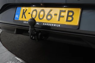 SEAT Leon SEAT Leon 1.5 eTSI Style Launch Edition | Trekhaak |  Carplay | Adaptive cruise | Carplay | Navigatie | Park Assist | Climate control - afbeelding nr 25