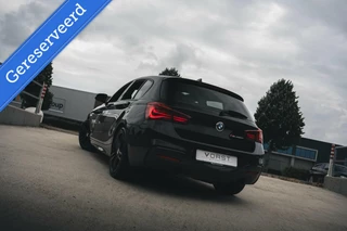 BMW 1 Serie BMW 1-serie M140i xDrive Harman Kardon Dak Leer - afbeelding nr 11