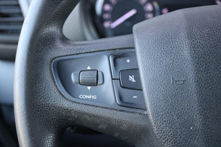 Peugeot Expert Peugeot Expert 2.0 BlueHDI 120PK L2 PREMIUM | TREKHAAK | NAVIGATIE | APPLE CARPLAY/ANDROID AUTO | LAADRUIMTE PAKKET | DODEHOEK DETECTIE | PARKEERSENSOREN VOOR EN ACHTER | 3-ZITS | CRUISE CONTROL | AIRCO | DAB+ RADIO | - afbeelding nr 23