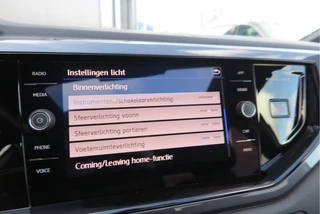 Volkswagen Polo Pano dak,Led, Adaptive cruise , Navigatie via Carplay, Buitenspiegels inklapbaar, etc. prijs rijklaar. - afbeelding nr 47
