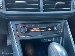 Volkswagen Polo Volkswagen Polo 1.6 TDI R-line NAP APK LED DSG PDC SFEERVERLICHTING - afbeelding nr 27