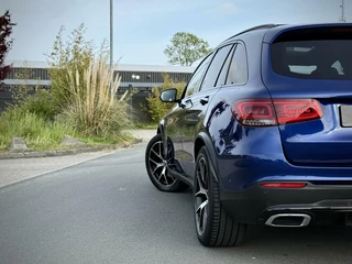 Mercedes-Benz GLC Mercedes GLC-klasse 300de 4MATIC AMG Panoramadak|Camera 360°|Burmester®|Luchtvering|Keyless|Night pakket|Trekhaak|Distronic|Multibeam LED|Sfeerverlichting - afbeelding nr 13