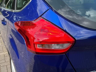 Ford Focus Ford Focus 1.0 Titanium Airco/Lichtmetalen velgen/Navi/Parkeersensoren - afbeelding nr 36