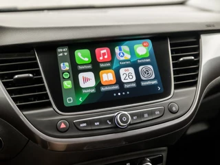 Opel Crossland X Opel Crossland X 1.2 Turbo Innovation Sport 131Pk (APPLE CARPLAY, GROOT NAVI, CLIMATE, KEYLESS, LM VELGEN, LEDER, SPORTSTOELEN, TREKHAAK, CRUISE, PARKEERSENSOREN, NIEUWE APK, NIEUWSTAAT) - afbeelding nr 8
