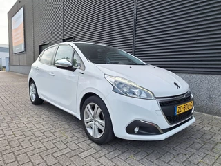Peugeot 208 Peugeot 208 Signature 1.2 - afbeelding nr 4
