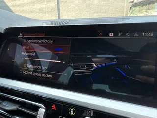 BMW 3 Serie BMW 3 Serie 320i SportLine,Schuifdak,Half leer,LED,Camera,Trekhk,NaviPro, - afbeelding nr 48