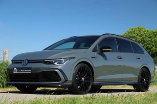 Volkswagen Golf Volkswagen Golf 8 Variant 1.5 eTSI / 3x R-Line / DSG / ACC / Matrix / DAB / LED / Trekhaak / 19