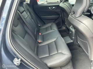 Volvo XC60 Volvo XC60 T6 Recharge Inscription AWD|Adaptive Cruise Control|BLIS|Pilot Assist|Trekhaak|Leder dashboard - afbeelding nr 16