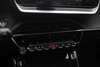 Peugeot e-2008 Peugeot e-2008 EV Allure 50 kWh / Camera / Half leder / Virtual Cockpit / 17'' / LED Koplampen / Keyless / Navigatie / Stoelverwarming / Cruise Control - afbeelding nr 27