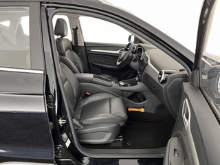 MG ZS EV MG ZS EV Luxury 45 kWh (INCL-BTW) *PANO | FULL-LEATHER | CCS-FASTLOADER | KEYLESS | NAVI-FULLMAP | ADAPTIVE-CRUISE | CAMERA | HEATED-SPORTSEATS | CARPLAY | BLINDSPOT | DAB | LANE-ASSIST | 17