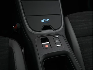 Jeep Avenger (INCL-BTW) *FULL-LED | DIGI-COCKPIT | NAVI-FULLMAP | MICROFIBRE-COMFORT-SEATS | ECC | HEATED SEATS | CCS-FASTLOADER |  PDC | CARPLAY | CRUISE | 16''ALU* - afbeelding nr 12