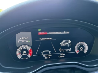 Audi A4 Audi A4 Avant 35 TFSI S-line Automaat | Panoramadak | Leer/alcantara bekleding | Elektrisch verstelbare bestuurdersstoel | LED verlichting | Bang&Olufsen audio | Apple CarPlay | Parkeersensoren voor en achter - afbeelding nr 5