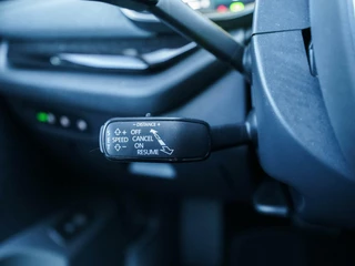 Škoda Octavia Skoda Octavia Combi 1.4 TSI iV PHEV 204pk Business Edition | Navigatie | Full LED | Trekhaak - afbeelding nr 24