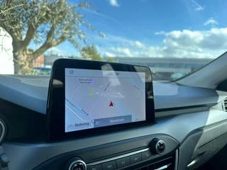 Ford Focus Ford Focus 1.0 EcoBoost Hybrid Titanium Vignale LED CarPlay Navi Cruise - afbeelding nr 12