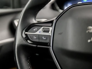 Peugeot 3008 (APPLE CARPLAY, GROOT NAVI, COGNAC LEDER, PARKEERSENSOREN, SPORTSTOELEN, CRUISE, LANE ASSIST, NIEUWE APK, NIEUWSTAAT) - afbeelding nr 18