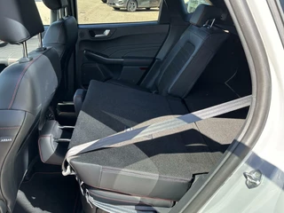 Ford Kuga Ford Kuga 2.5 PHEV ST-line X Graphite Tech 225PK Adaptieve Cruise Navi Camera Climate Stoelverwarming Voorruit Verwarming B&O Head Up Keyless 19'' Inch Velgen *1500KG Trekgewicht* - afbeelding nr 14