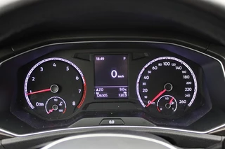Volkswagen T-Roc - afbeelding nr 13