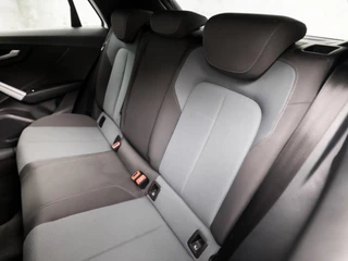 Audi Q2 (GROOT NAVI, STOELVERWARMING, PLAT SPORTSTUUR, GETINT GLAS, SPORTSTOELEN, CRUISE, ARMSTEUN, NIEUWE APK, NIEUWSTAAT) - afbeelding nr 15