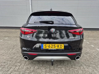 Alfa Romeo Stelvio Alfa Romeo Stelvio 2.0 T AWD Super Automaat, panoramadak,trekhaak,cruise,navigatie,achteruitrijcamera,lederen bekleding,parkeersensoren, - afbeelding nr 7
