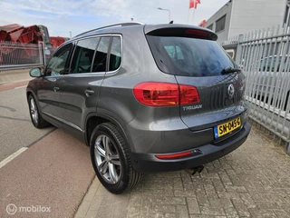 Volkswagen Tiguan Volkswagen Tiguan 1.4 TSI R-Line Edition Trekhaak Automaat - afbeelding nr 3