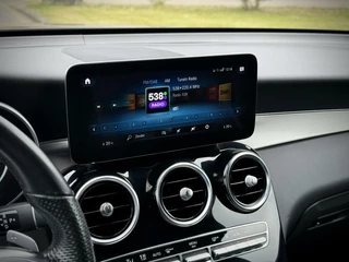 Mercedes-Benz GLC Mercedes GLC-klasse 300e 4MATIC AMG Panoramadak|Camera 360°|Sfeerverlichting|Night pakket|AppleCarplay - afbeelding nr 37