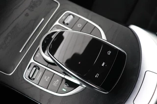 Mercedes-Benz C-Klasse Mercedes-Benz C-klasse 180 AMG Upgrade Edition | Stoelverwarming |  Carplay | Matrix LED | Sfeerverlichting | Leder/Alcantara | Navigatie | DAB | Cruise control | Park Assist - afbeelding nr 20