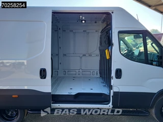 Iveco Daily Iveco Daily 35C21 3.0L Automaat 2025 Black Edition model Dubbellucht L2H2 LED ACC CarPlay Camera Parkeersensoren 12m3 Airco - afbeelding nr 8