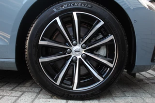Volvo S60 Volvo S60 2.0 Recharge T8 AWD Ultimate Dark | Schuif/Kantel dak | Head-up | H/K | BLIS | Leder | Pilot Assist - afbeelding nr 7