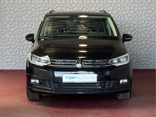 Volkswagen Touran Volkswagen Touran 1.5 TSI 150PK 7P CARPLAY NAVI CAMERA LED ELEK.KLEP VIR.COCKPIT DODE.HOEK DET. STOELVERW KEYLESS 7P 7PERS 10/2024 