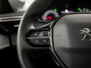 Peugeot 208 (APPLE CARPLAY, GROOT NAVI, 360 CAMERA, LEDER, GETINT GLAS, SPORTSTOELEN, LM VELGEN, LED KOPLAMPEN, LANE ASSIST, PARKEERSENSOREN, NIEUWSTAAT) - afbeelding nr 19