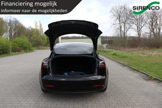 Tesla Model 3 Tesla Model 3 PERFORMANCE AWD 75 kWh dual motor 462pk soh 85% chrome delete all black leder panodak stoelverwarming v+a autopilot - afbeelding nr 9