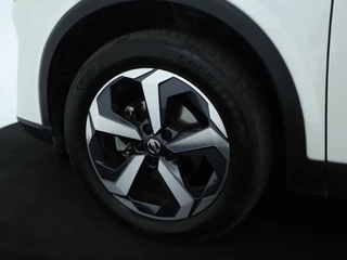 Nissan QASHQAI Nissan Qashqai 1.3 MHEV N-Connecta CarPlay | 360 Camera | Adaptive Cruise | - afbeelding nr 9