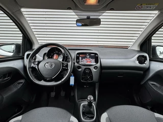 Toyota Aygo Toyota Aygo 1.0 VVT-i x-joy|Camera|Led|Airco|Carplay|Elek.spiegels|Bluetooth| - afbeelding nr 14