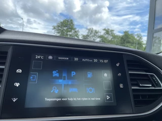 Peugeot 308 Peugeot 308 SW 1.6 BlueHDI 120 pk Blue Lease Executive Pack Trekhaak Panoramadak Camera Parkeersensoren DAB Clima en Cruise Control Wit Metallic Nette auto zuinige Euro 6 Diesel Station - afbeelding nr 36