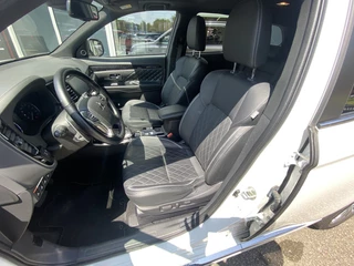 Mitsubishi Outlander Mitsubishi Outlander 2.4 PHEV Intense+ - afbeelding nr 15