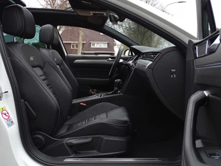Volkswagen Passat Volkswagen Passat Variant 1.4 TSI ACT 149PK DSG / HighLine / R-line / LED *NAP* - afbeelding nr 13
