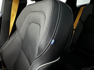 Volvo XC60 Volvo XC60 2.0 T8 AWD Polestar Engineered H/K Pano HUD ACC Trekh. - afbeelding nr 44