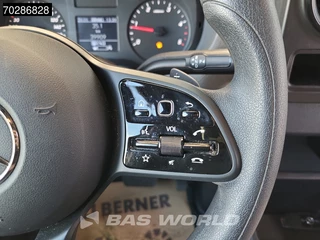 Mercedes-Benz Sprinter Mercedes Sprinter 317 CDI Automaat 170PK L3H2 Airco Camera Parkeersensoren MBUX CarPlay Euro6 L3 16m3 Airco - afbeelding nr 17