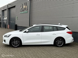 Ford Focus Ford Focus Wagon 1.0 EcoBoost ST Line Business - afbeelding nr 4