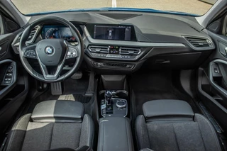 BMW 1 Serie BMW 1-serie 118i Sport Executive, NAP,Half Leder,Carplay,BTW - afbeelding nr 12