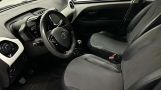 Toyota Aygo Toyota Aygo 1.0 VVT-i x-clusiv CAMERA SCHUIF/OPEN DAK NAVI LM - afbeelding nr 17