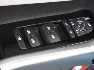BYD ATTO 3 BYD Atto 3 Design COMPLETE AUTO | RIJKLAAR INCL. FABR. GARANTIE T/M 2028 | AANDRIJFLIJN EN ACCU ZELFS T/M 2030 - afbeelding nr 18